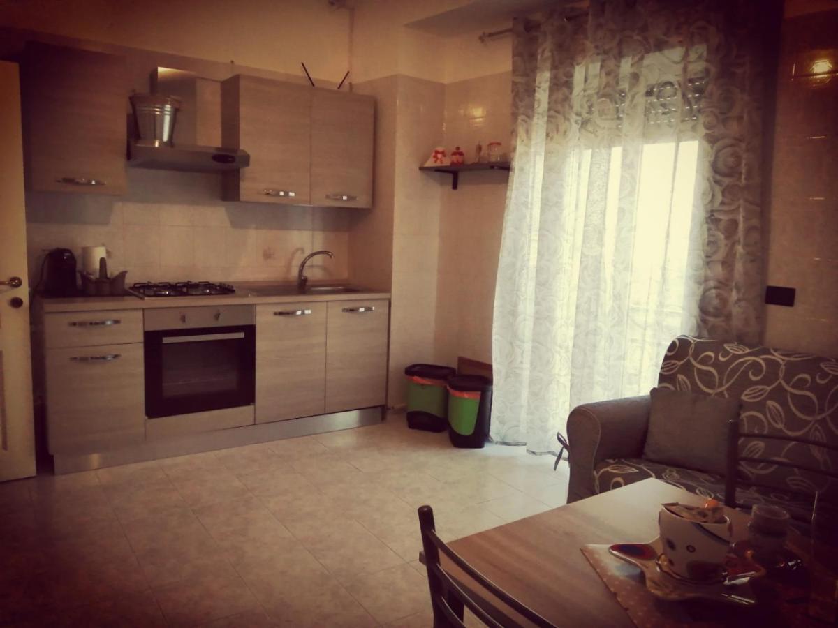 La Casa Nel Vico Appartement Locorotondo Buitenkant foto