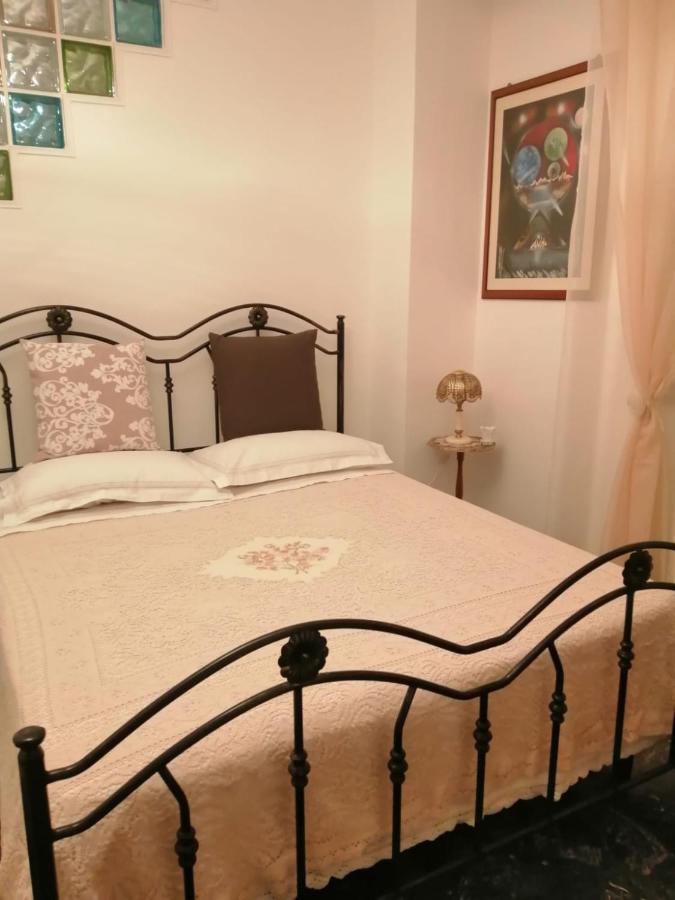 La Casa Nel Vico Appartement Locorotondo Buitenkant foto
