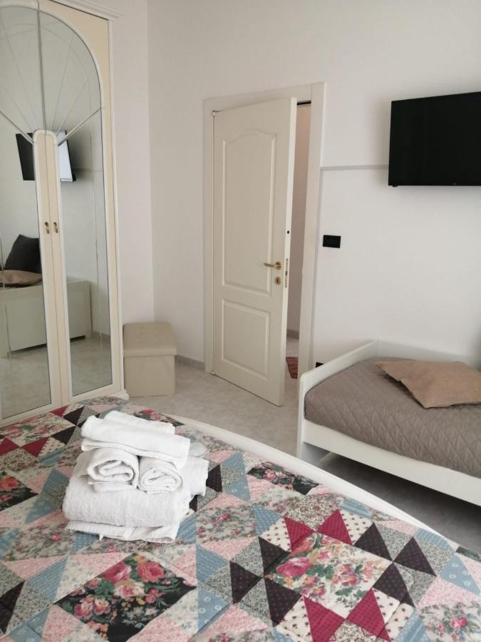 La Casa Nel Vico Appartement Locorotondo Buitenkant foto